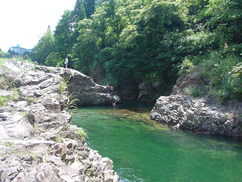 Pension Noah Yuzawa  Extérieur photo